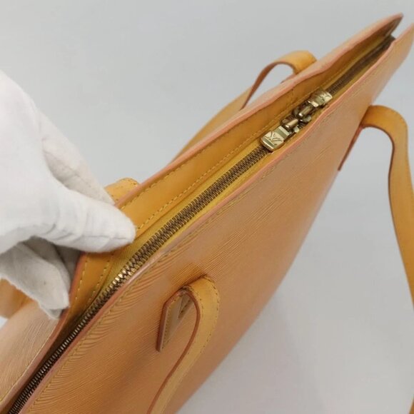 LOUIS VUITTON Epi Lussac Shoulder Bag Yellow M52289 LV Auth BA4449 - Picture 7 of 16